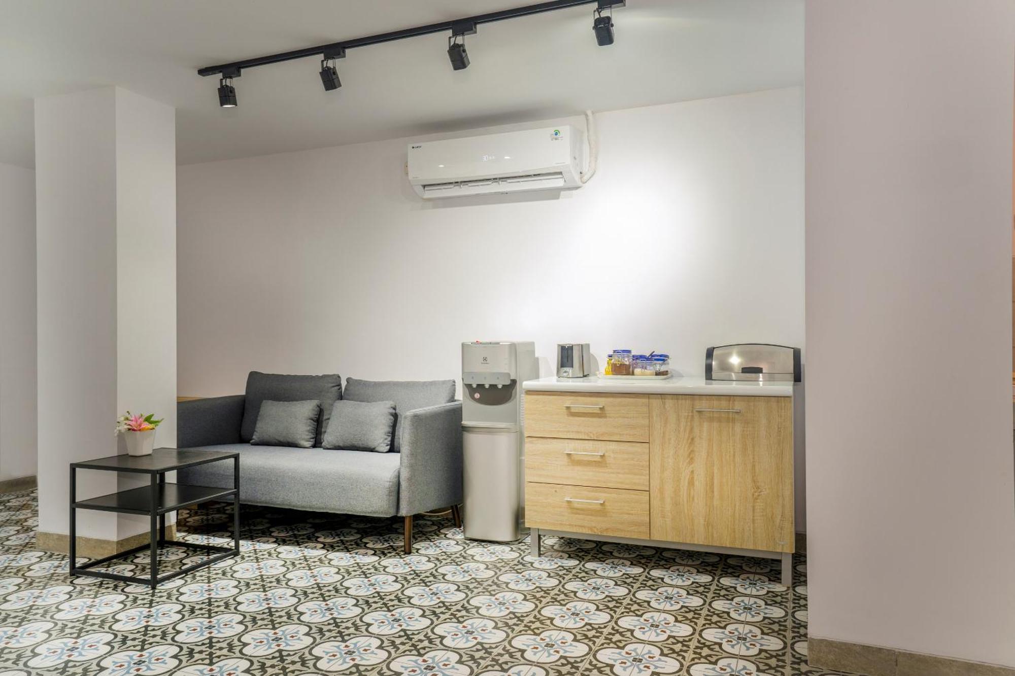 Super Oyo Collection O 2627 Ratamya Co-Living Hotel Jogjakarta Buitenkant foto