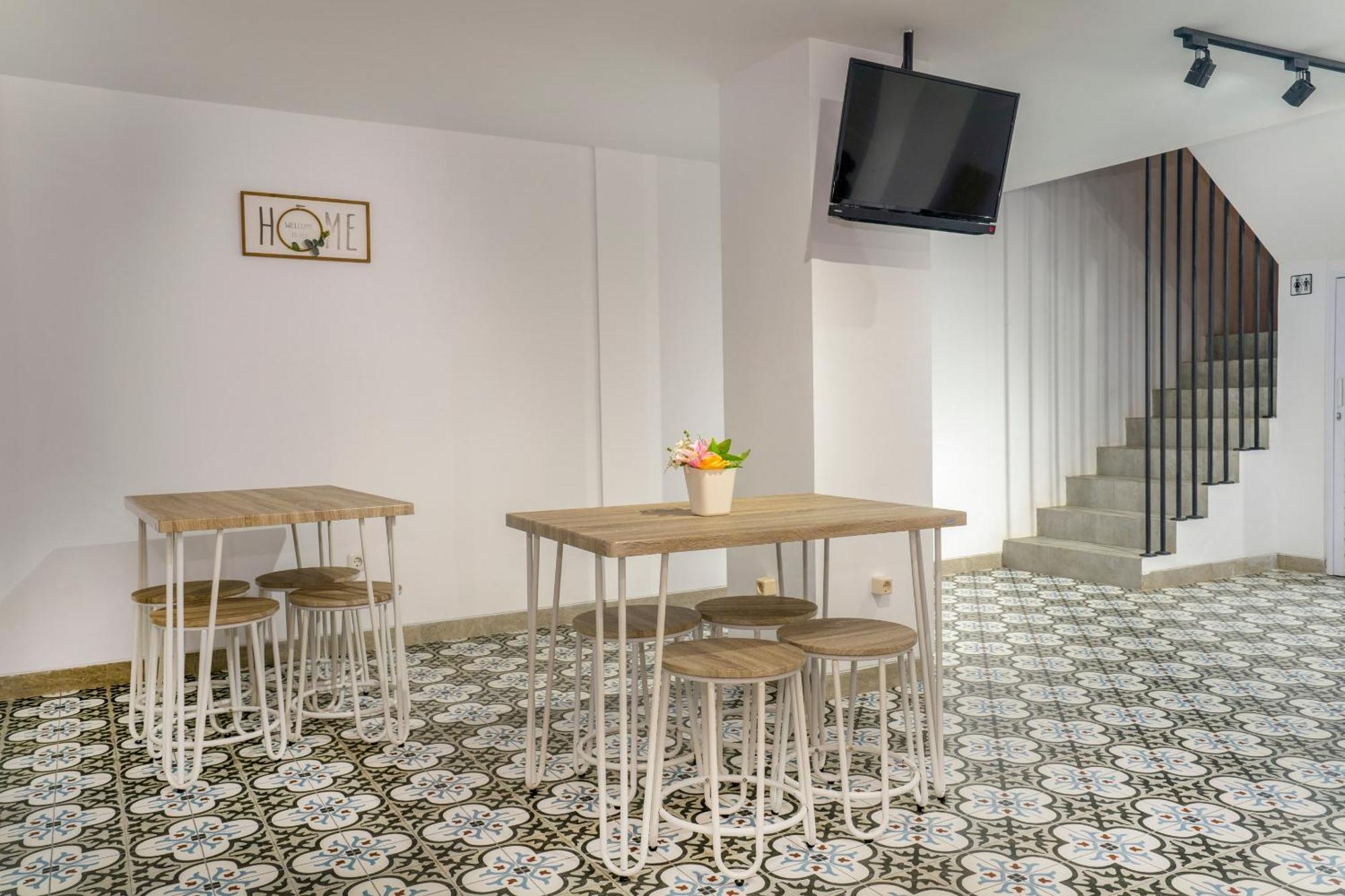 Super Oyo Collection O 2627 Ratamya Co-Living Hotel Jogjakarta Buitenkant foto